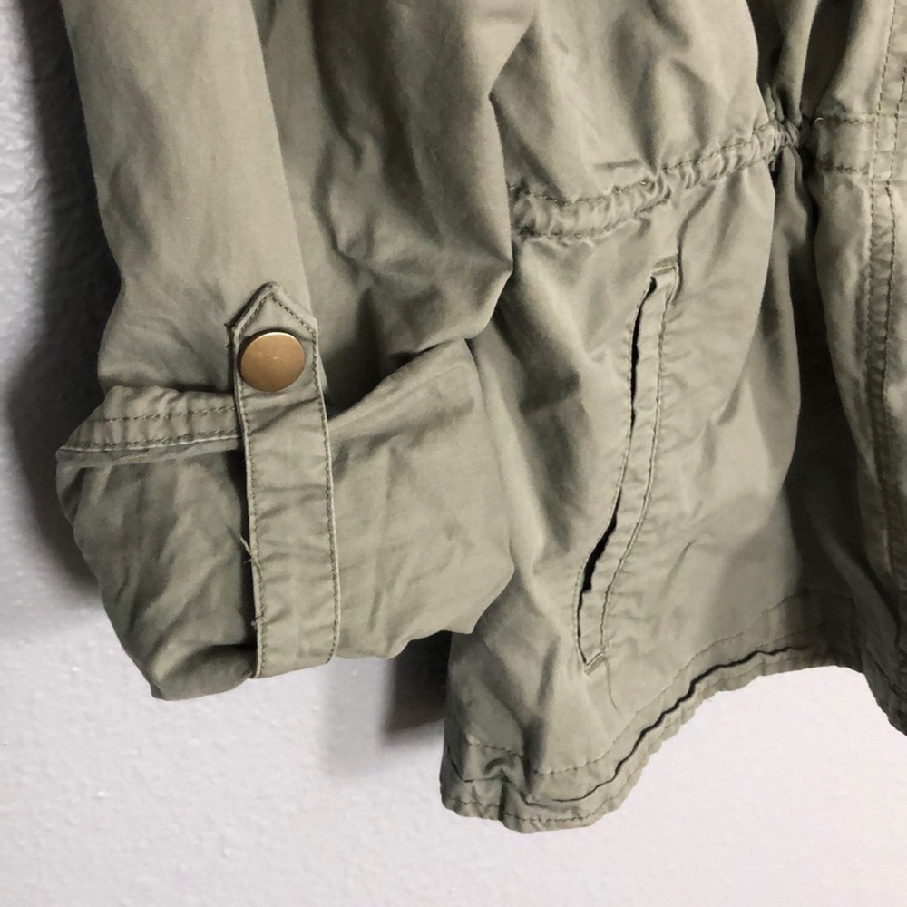 Jacket - Picture 2 of 5